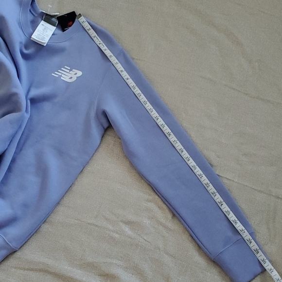 New Balance Clear Amethyst corr fleece crew - Picture 4 of 5